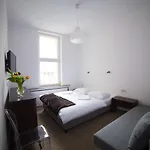 Operahostel