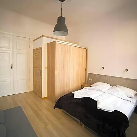 Хостел Operahostel