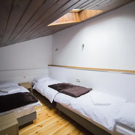 Operahostel Хостел *