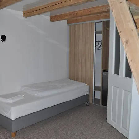Operahostel * Bydhošť