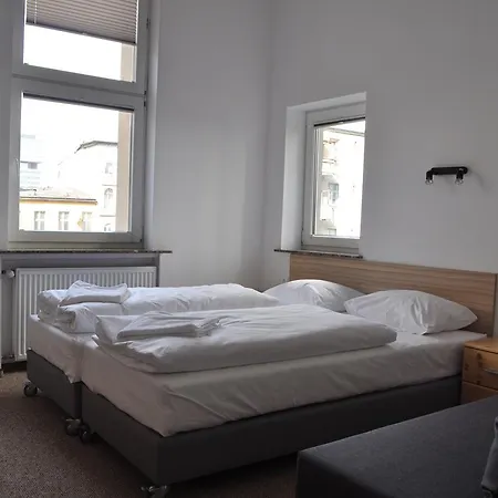 אכסניה Operahostel *